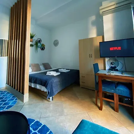 Apartment Romantic Escape Tirana